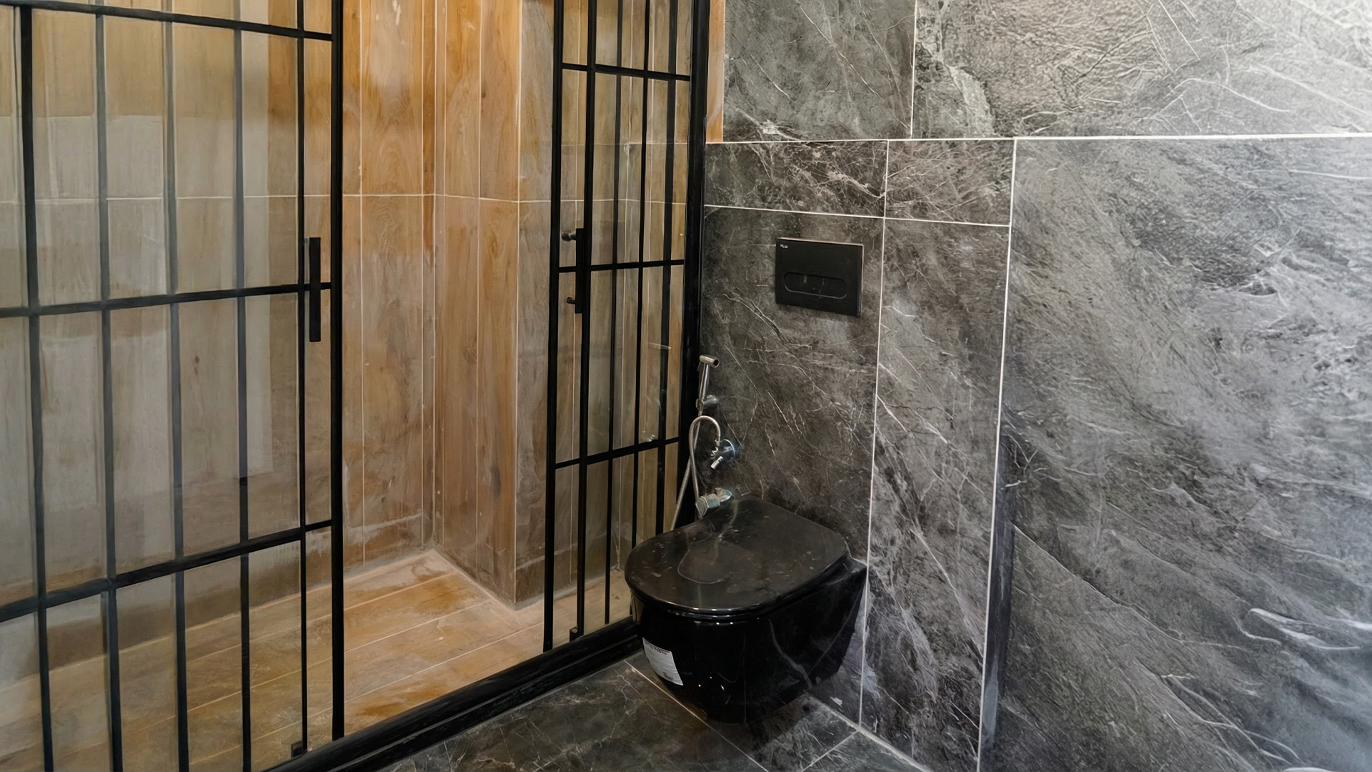 High-End Apartment in a Modern Residential Compound - Image 2